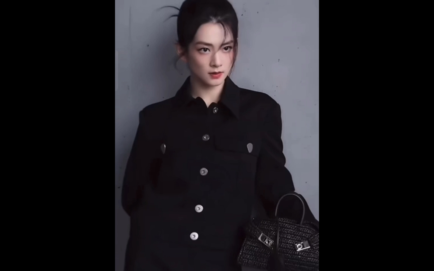 陈昊宇大衣写真硬控我