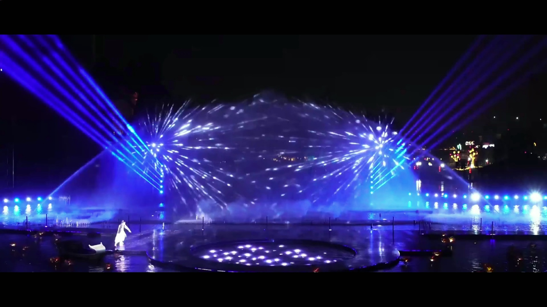 全息投影灯光舞美水秀《太湖龙影》