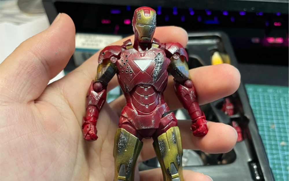 海洋堂钢铁侠mk6战损重涂