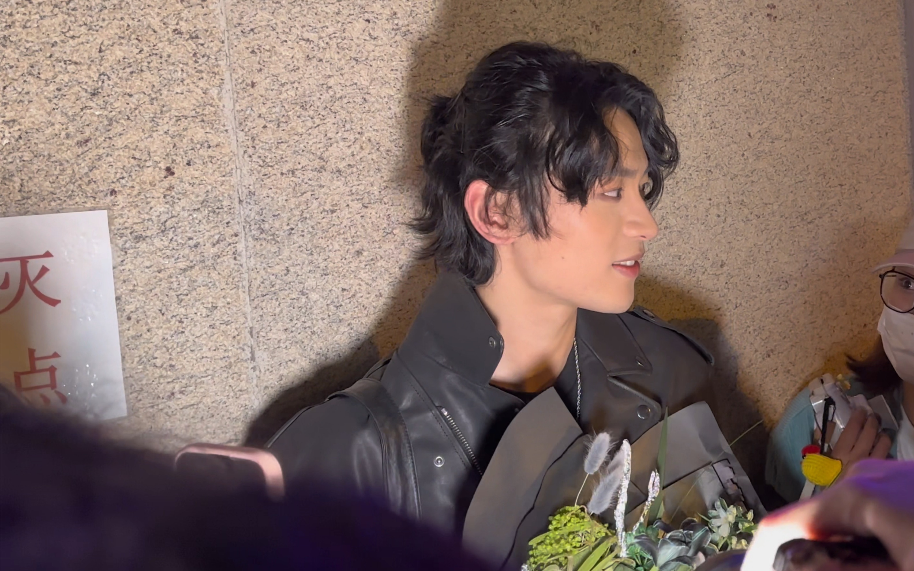 王敏辉可以留长发吗|关于长发剪不剪|蔡淇|230318猎罪首场sd