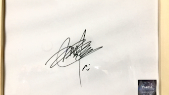 关于拥有了周深签名这件开心的大事