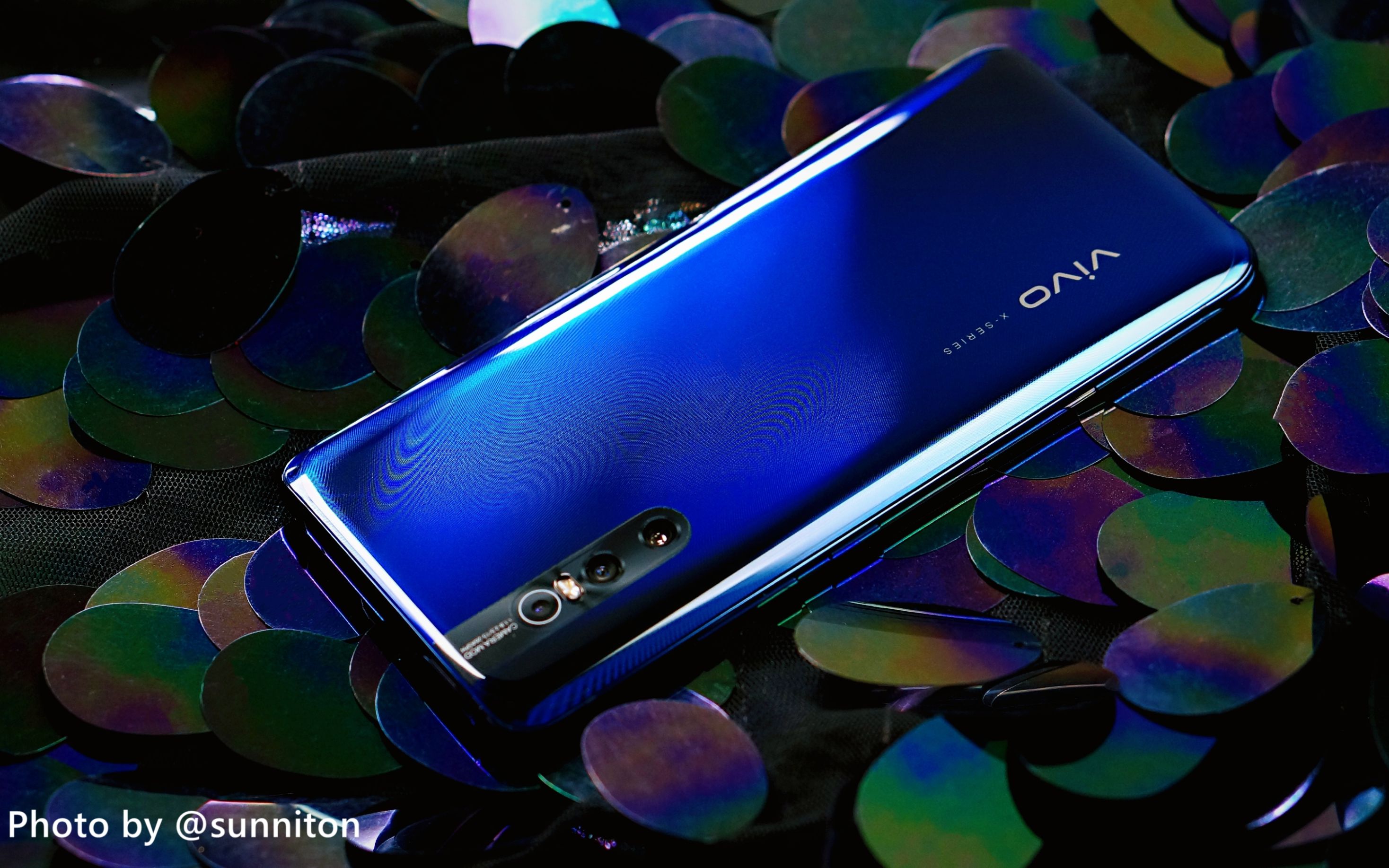 vivo x27雀羽蓝上手