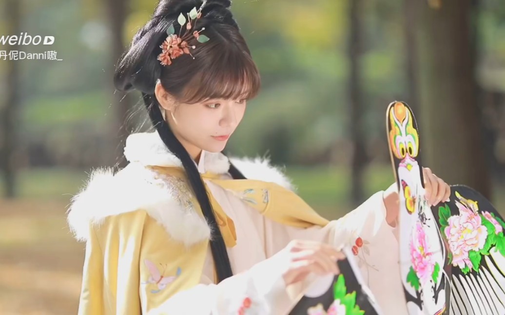 【邹佳佳】去放风筝吗?