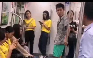 Tải video: 广东人说普通话不标准些，都差点会被别人打死！