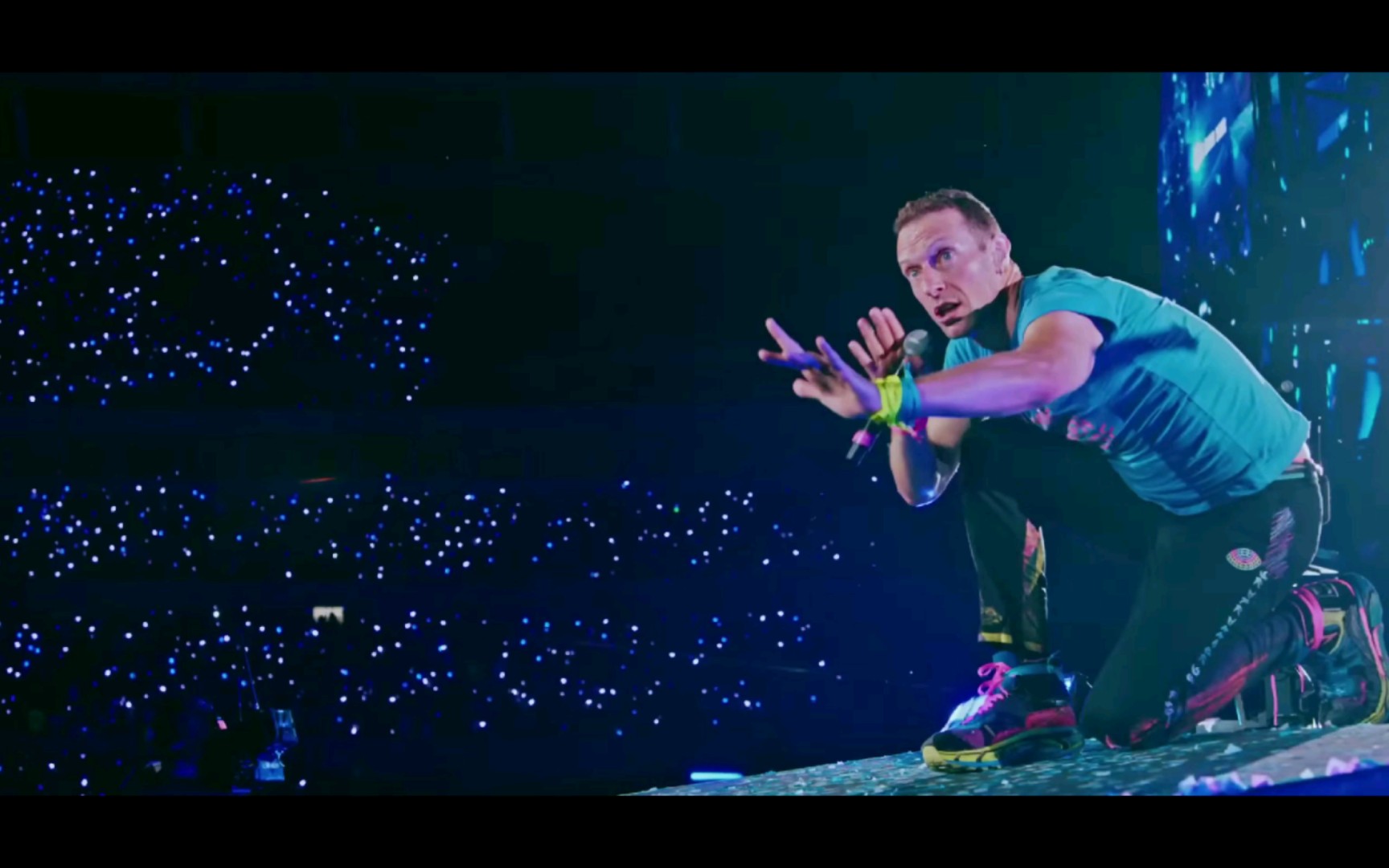 coldplay - a sky full of stars