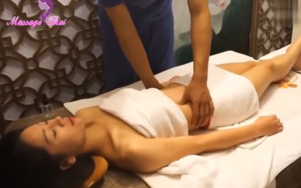 Massage 放松身体,美女的全身按摩哔哩哔哩bilibili