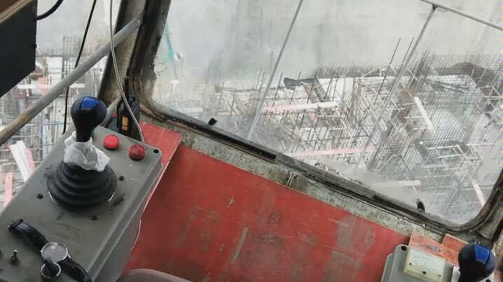 塔吊驾驶室内饰
