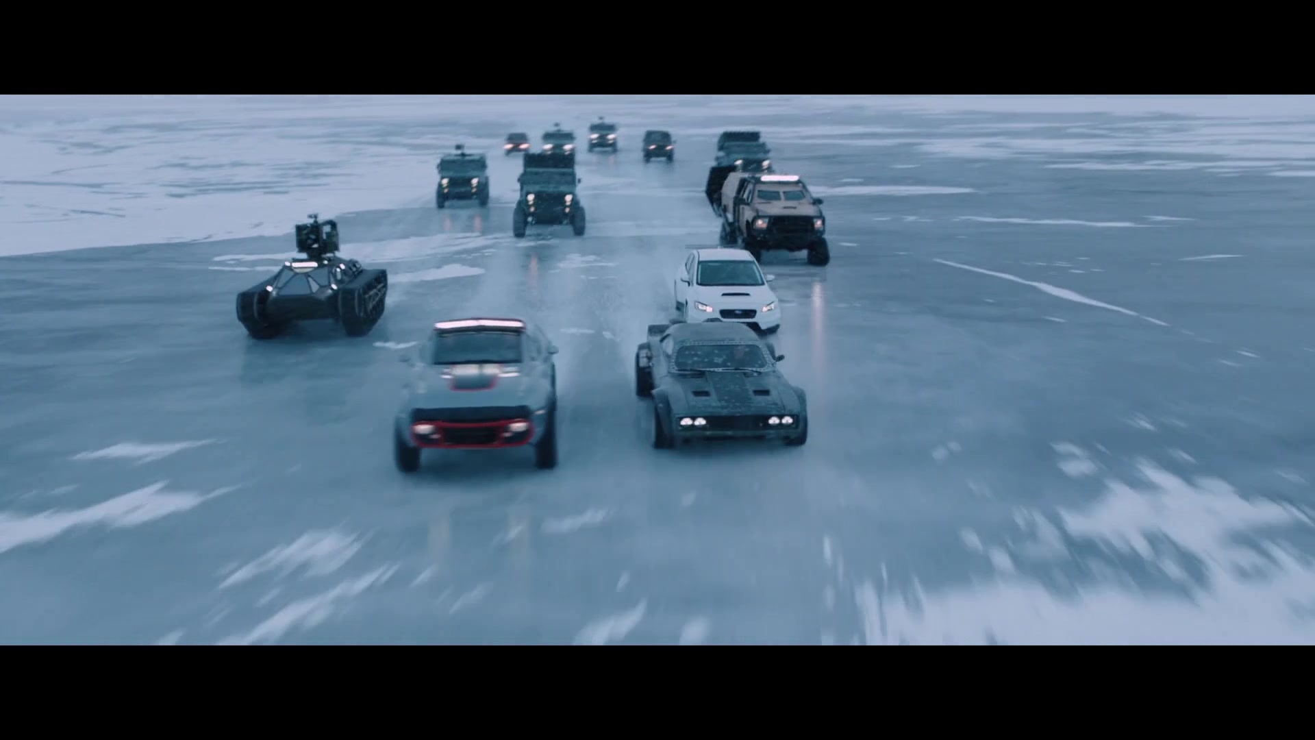 速度与激情8超然飙车片段纯享5!