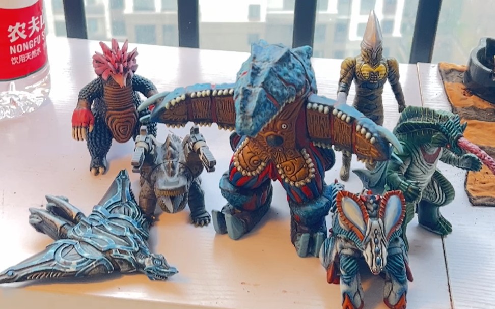 布莱泽奥特曼怪兽系列 万代怪兽软胶重涂展示啦