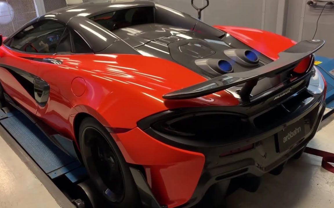 迈凯伦600lt - fi exhaust排气喷火