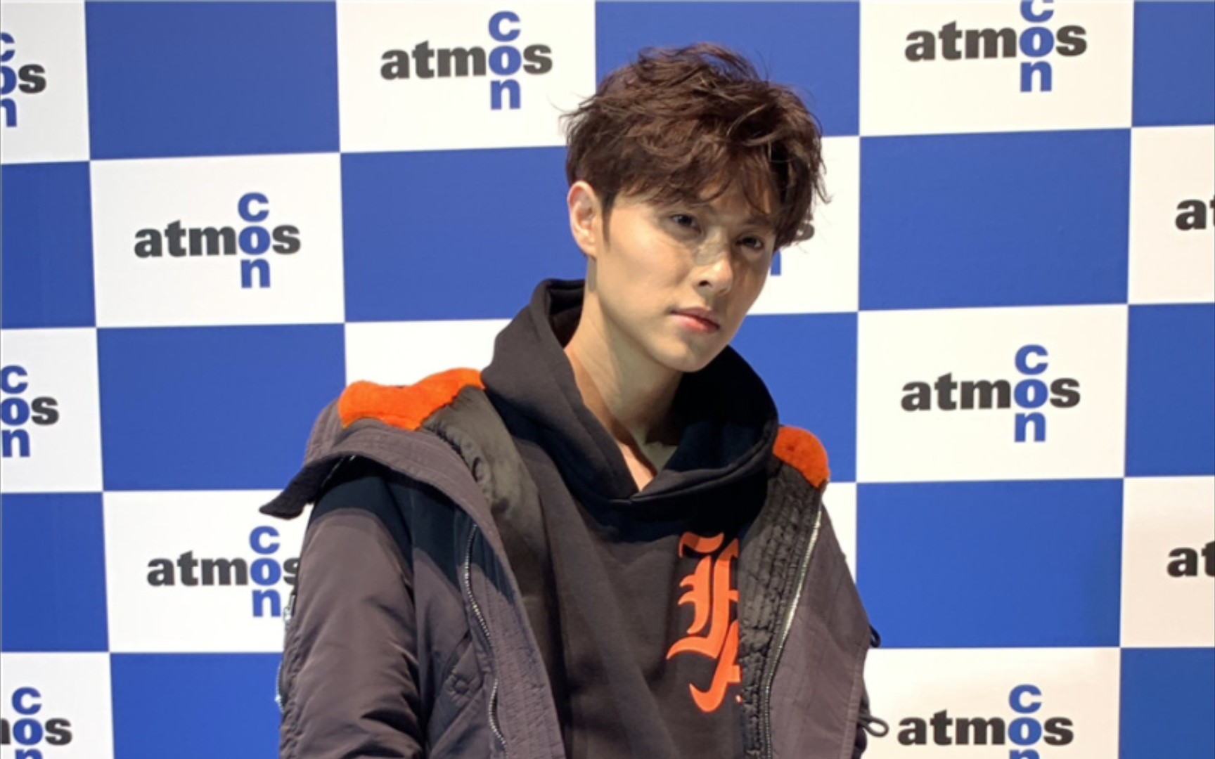 王子邱胜翊 in 渋谷 粉丝饭拍