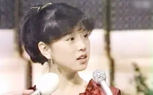 Télécharger la video: 【中森明菜】TBT女王的开端 烧酒A初登场 少女A（The Best Ten 1982.09.16）（Talk中字付）