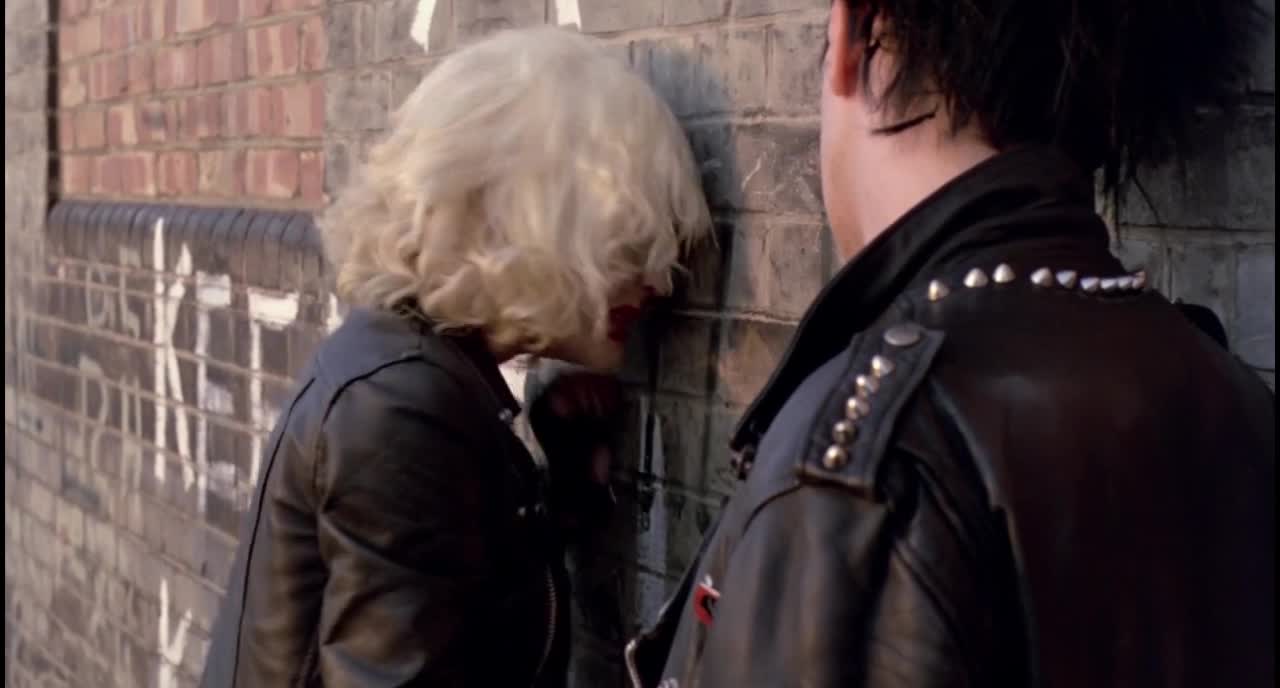 对不起 nancy真的太吵了 #sid and nancy