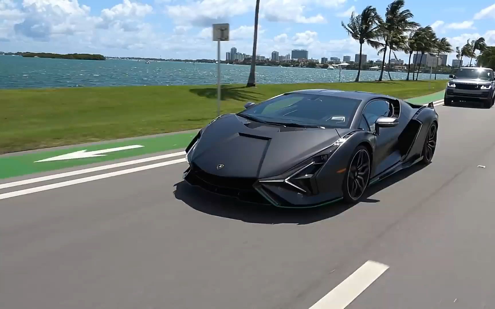 兰博基尼sian fkp 37:400 万美元的愤怒公牛_哔哩哔哩_bilibili