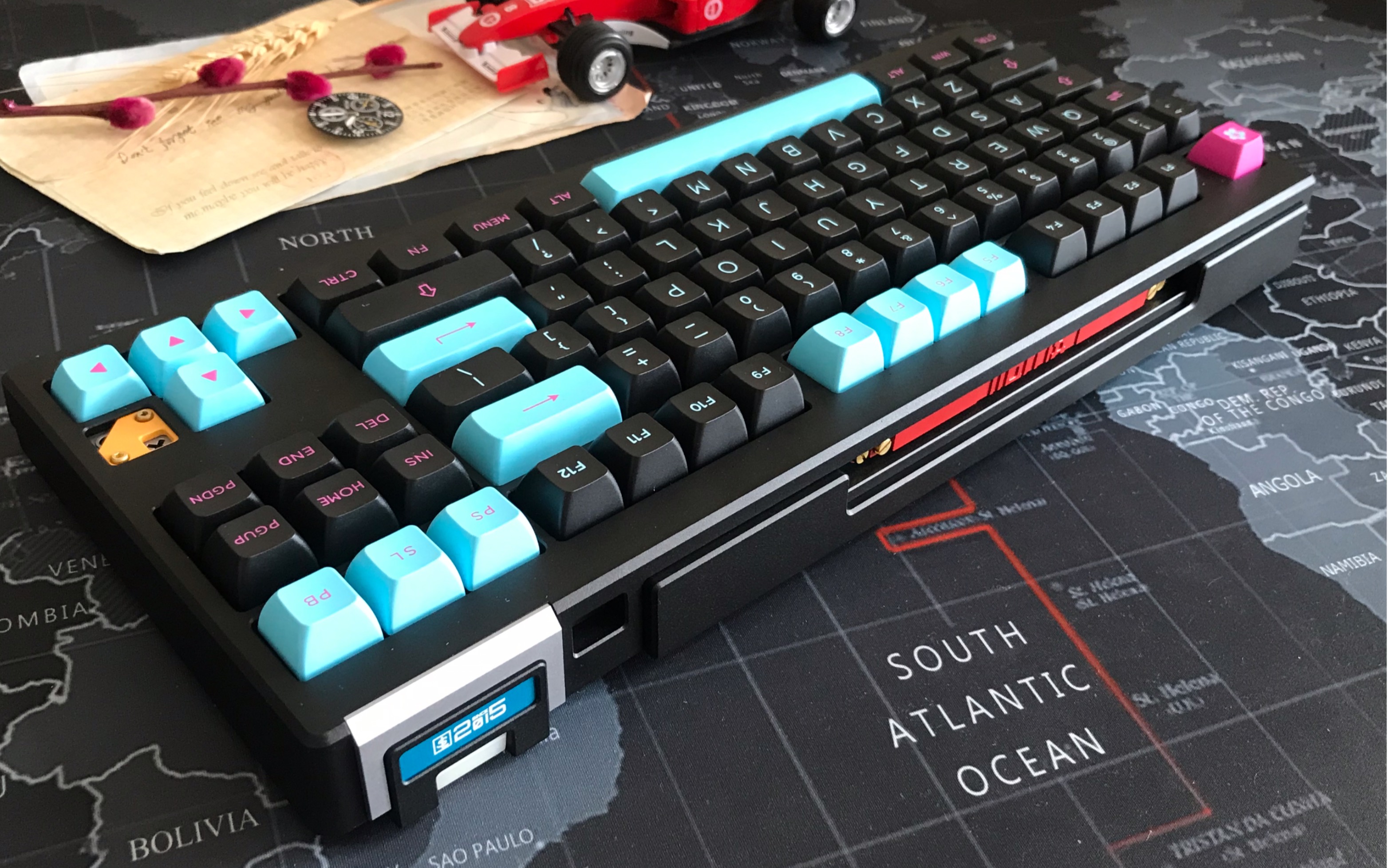 亚光黑matrix abelx eva seele搭配午夜键帽