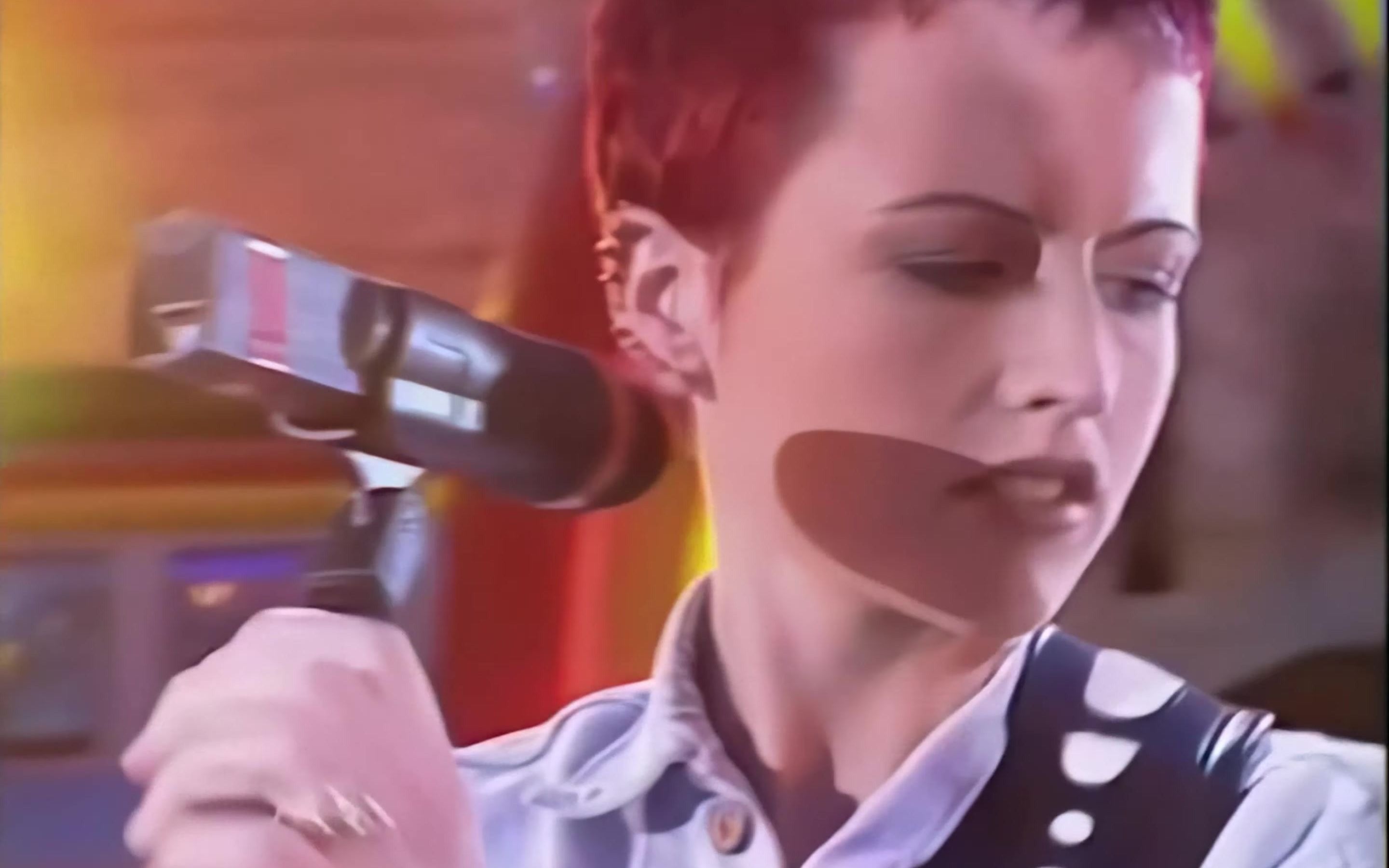 [图]The Cranberries - Zombie (4K Remastered) - Festivalbar 1995