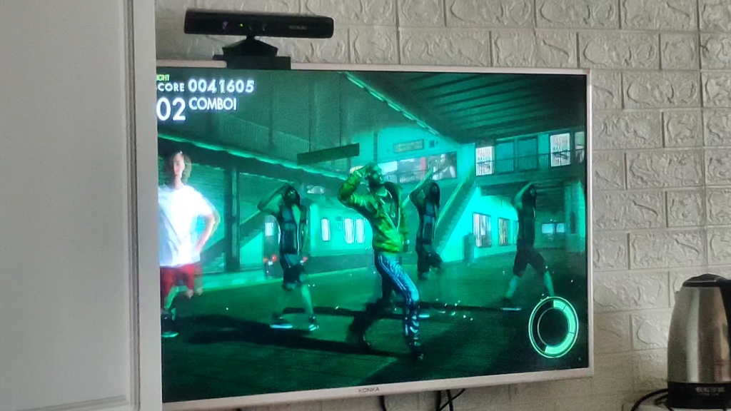 xbox360体感游戏,瞎跳一身汗!