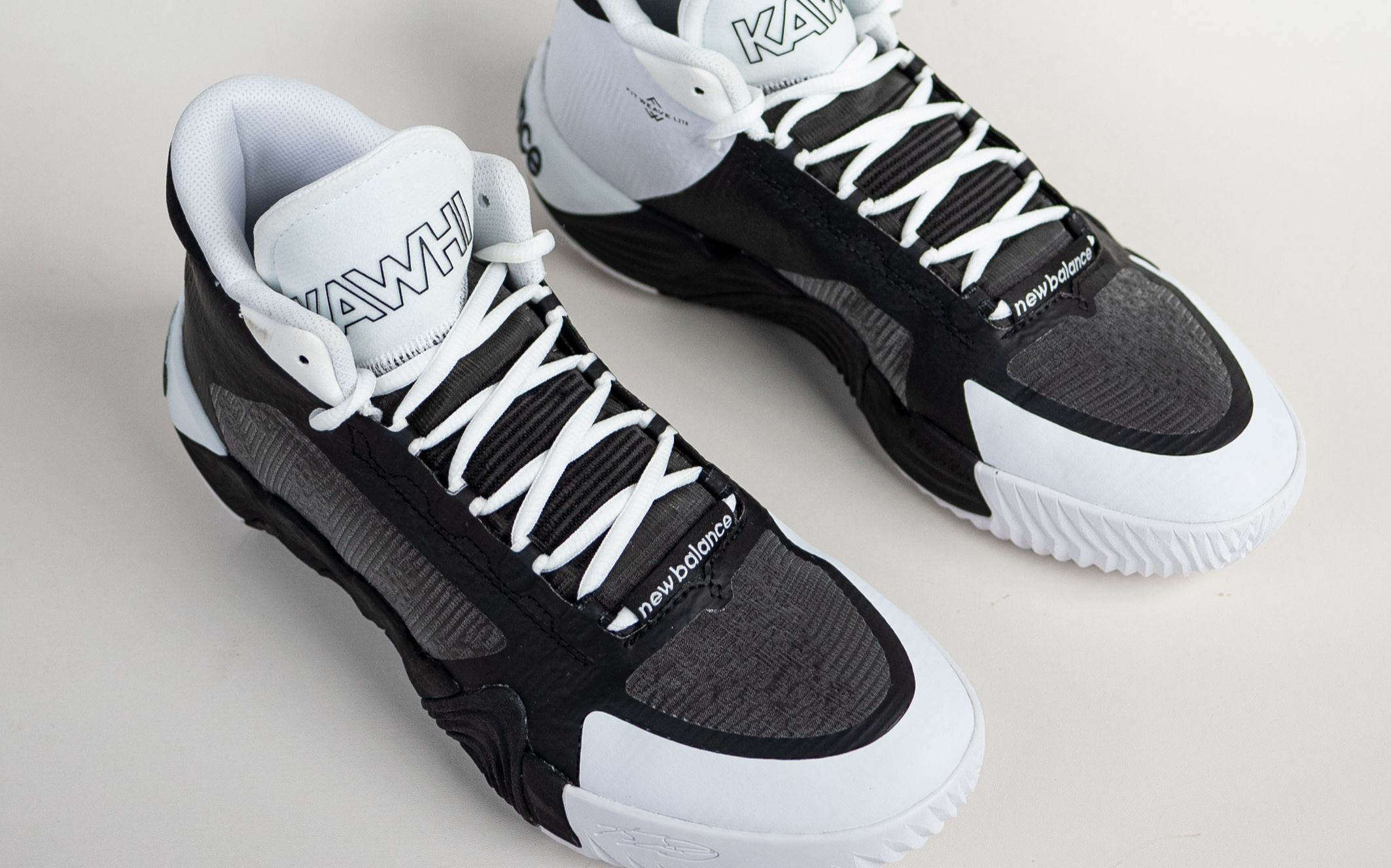 漫天星辰一起掌控全场newbalancekawhi2开箱