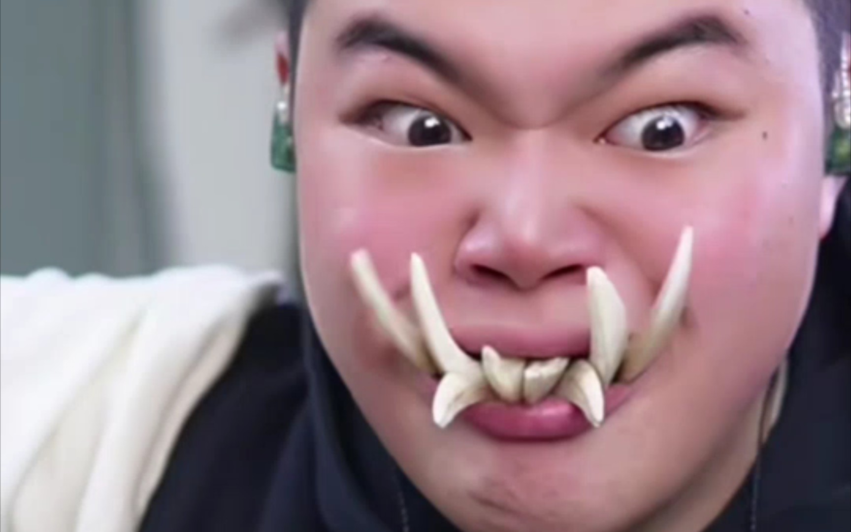 国粹耍牙:传统与现代的完美结合