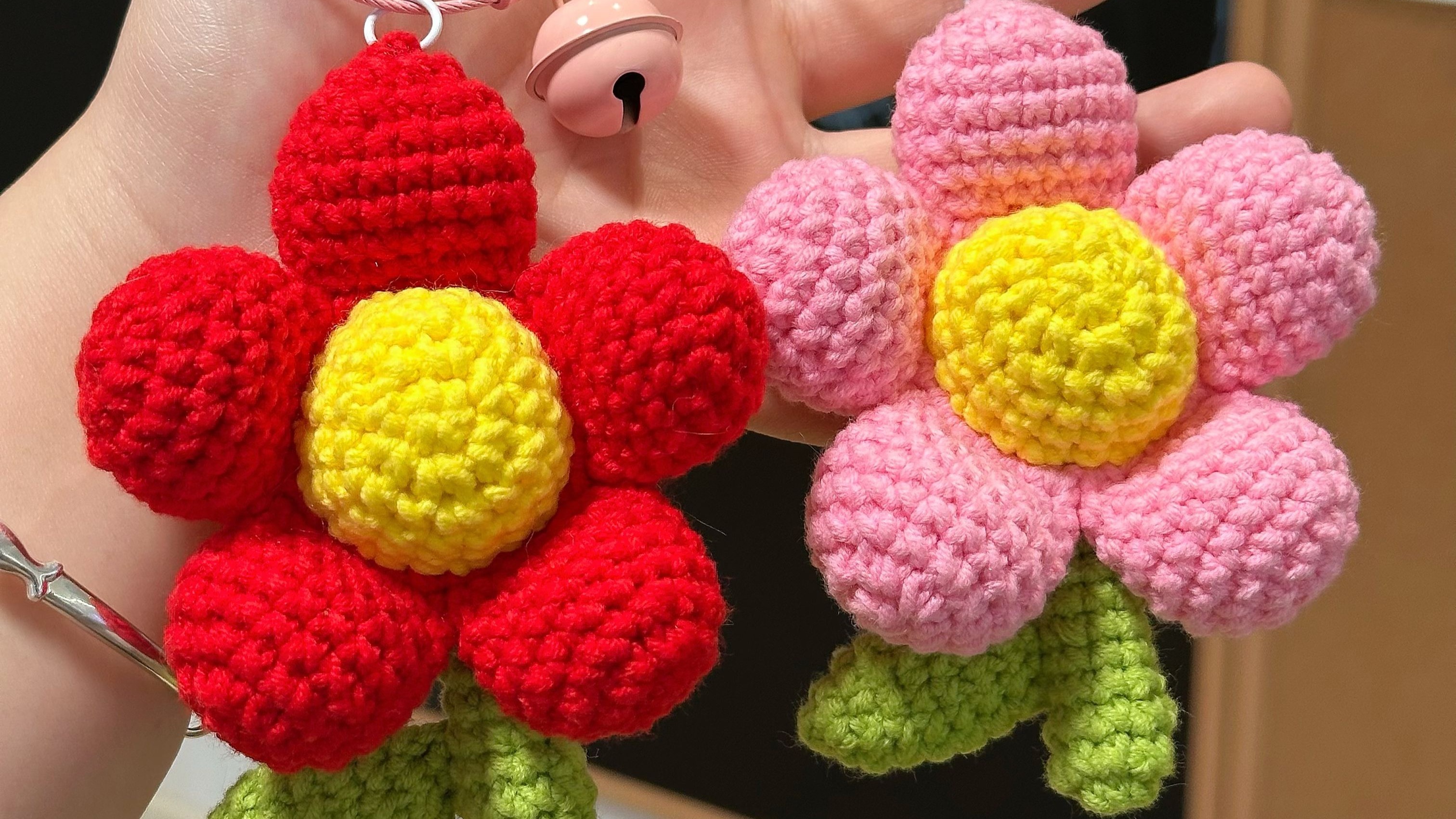 【大红花挂件钩织教程】壹团毛线铺