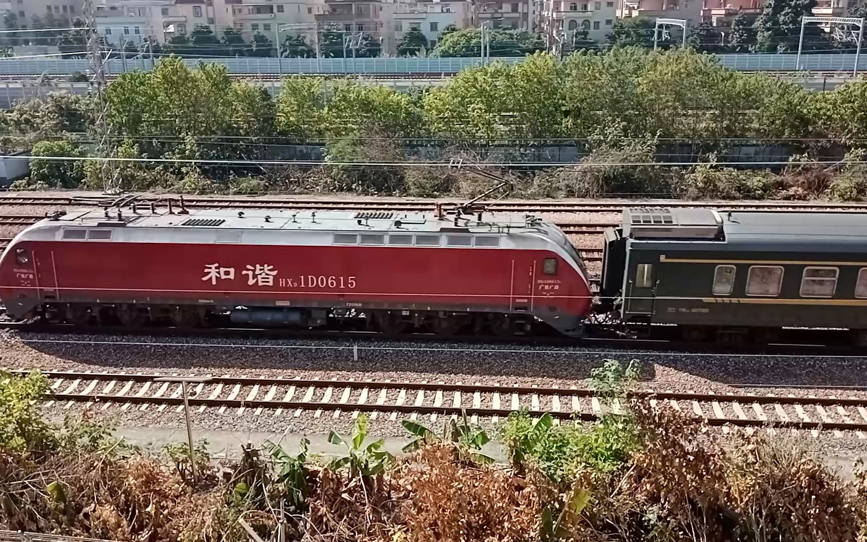广铁广段hxd1d牵引1295次列车从广州北通过
