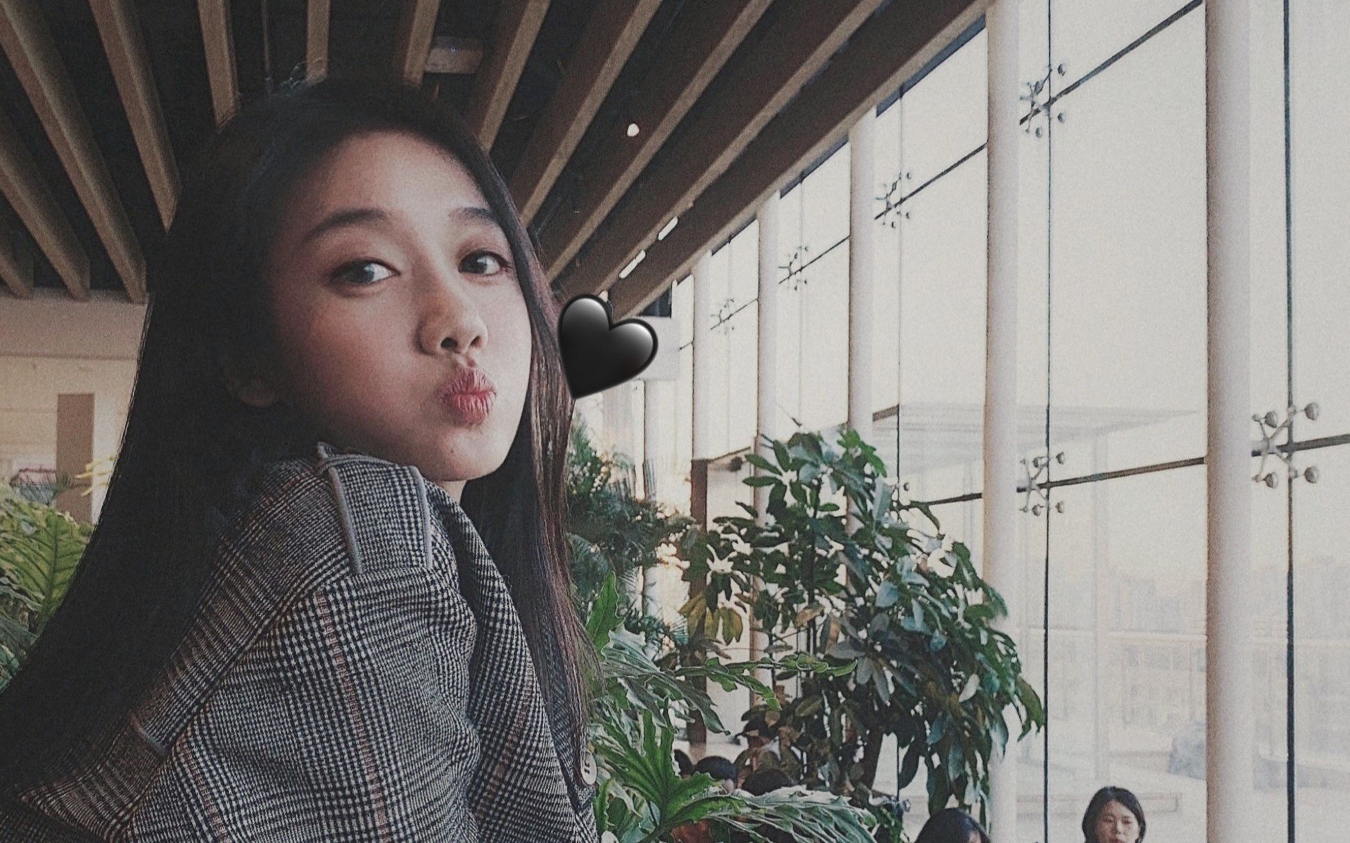 宛含宝贝生日快乐钟宛含是天才吗是公主自问自答