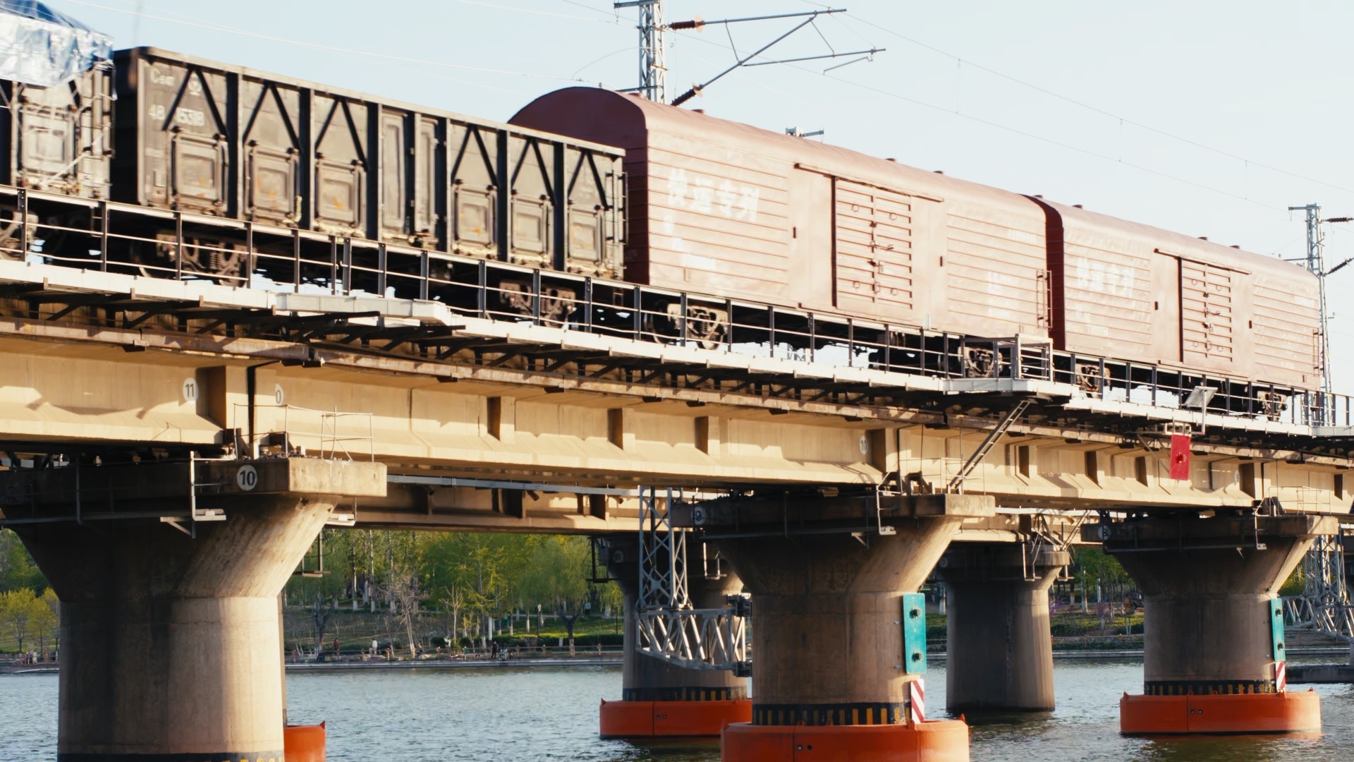 京哈大牌车之铁败版