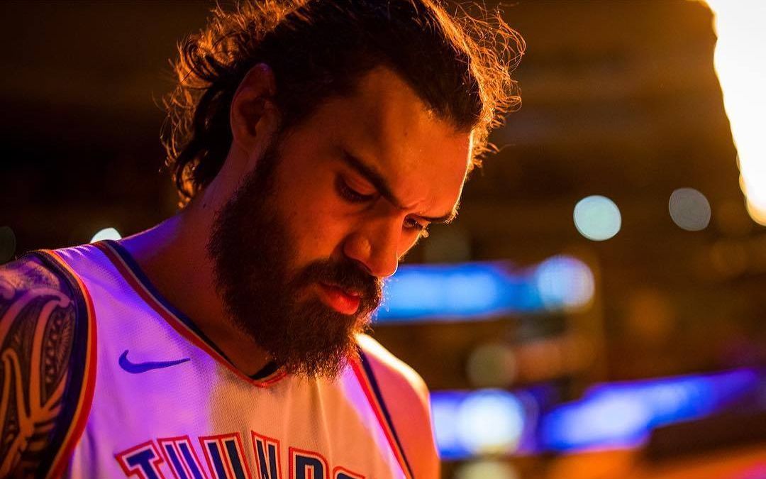 被低估的雷霆内线巨兽从小鲜肉到nba顶级中锋海王亚当斯