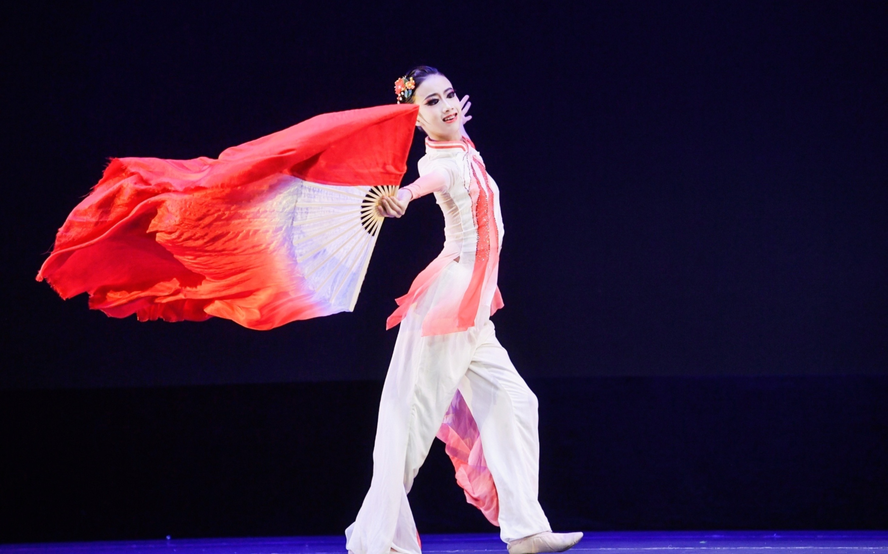 少儿独舞剧目《流年》,特金奖舞蹈作品