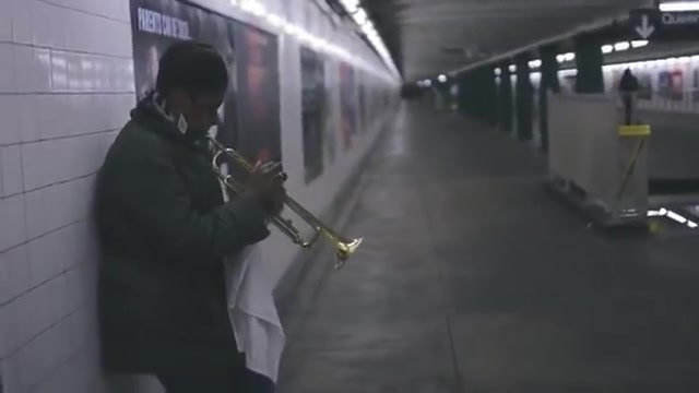 [图]穿过夜晚疲惫而喧嚣的城市，又是一天结束了The Paper Kites（On The Train Ride Home）