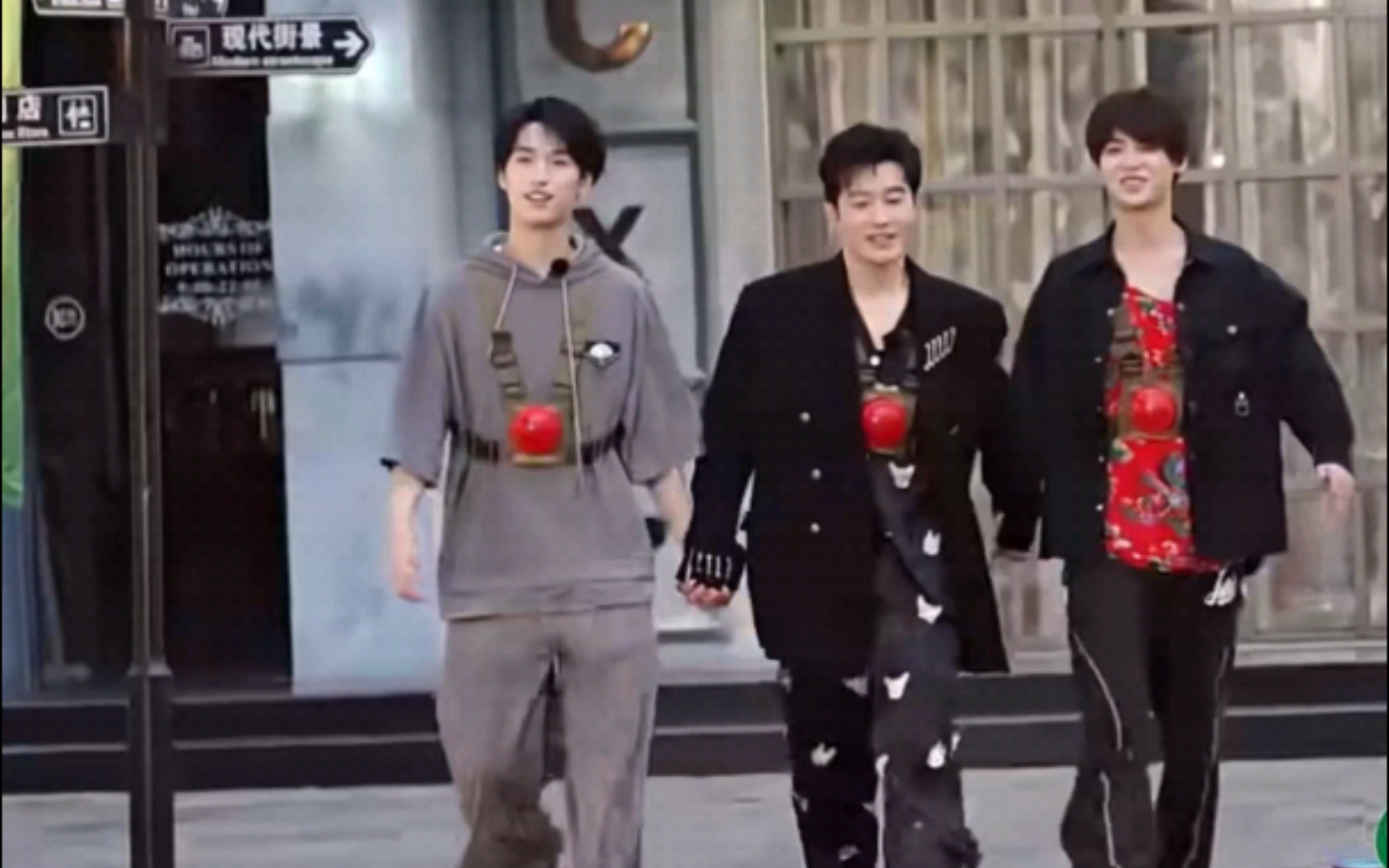 【张真源/严浩翔】"左手时代峰峻右手乐华 黄晓明 沙溢 范丞丞 黄明昊