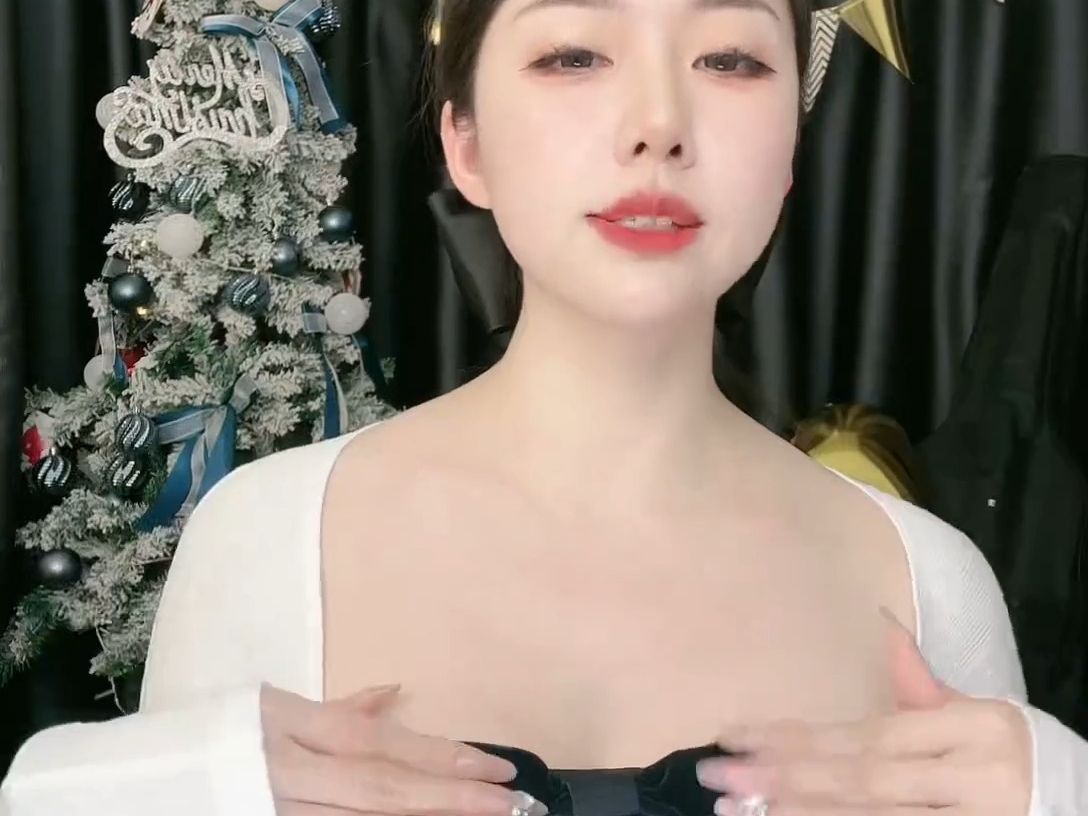 小莹子是汤圆妈身材好不是我的错20240113 223426哔哩哔哩bilibili