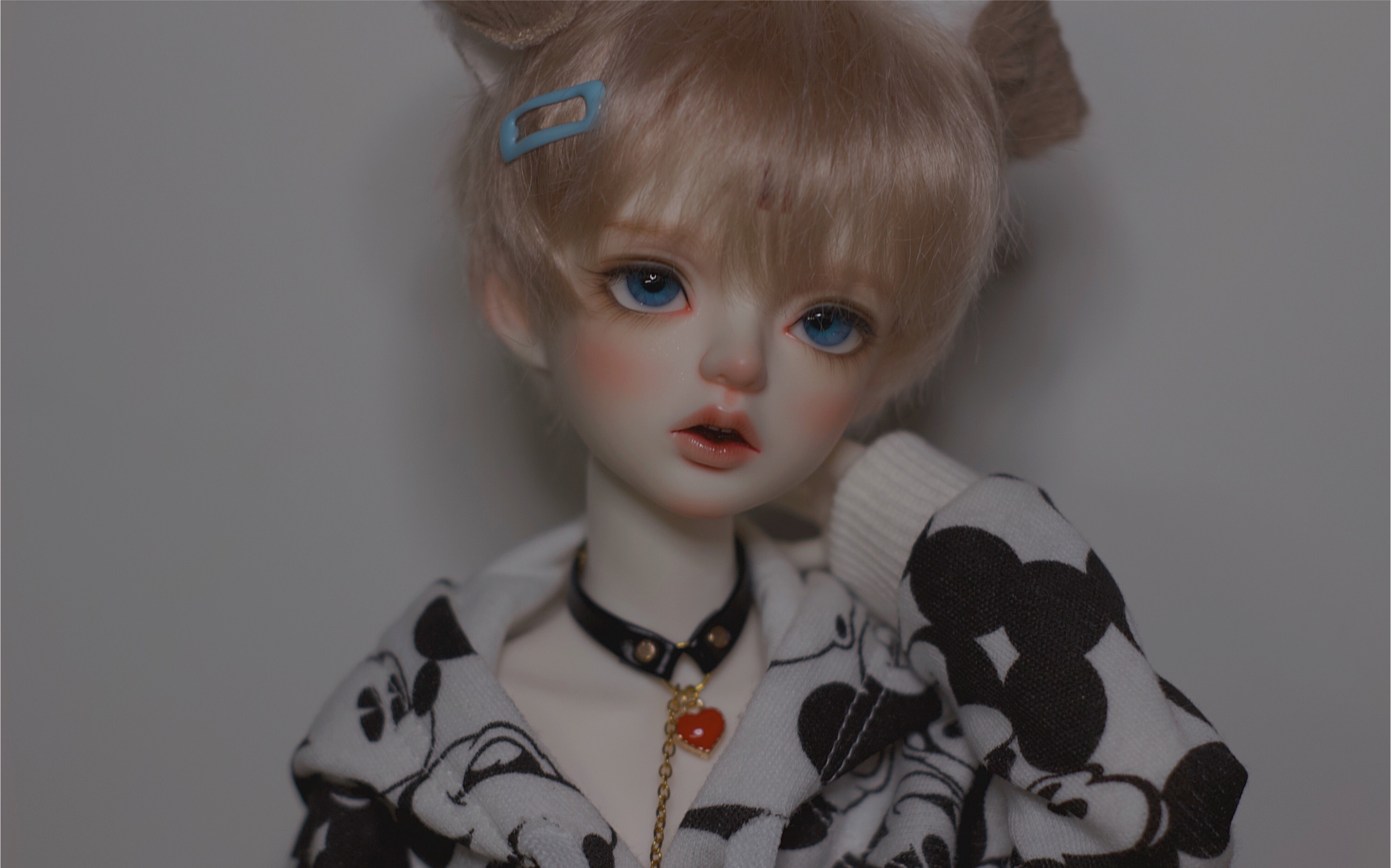 天眼bjd试穿鸡哥的米奇卫衣