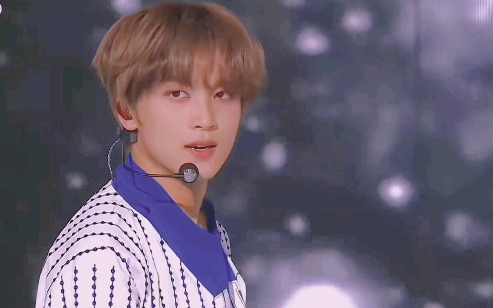 李东赫玩球但是callofsilence