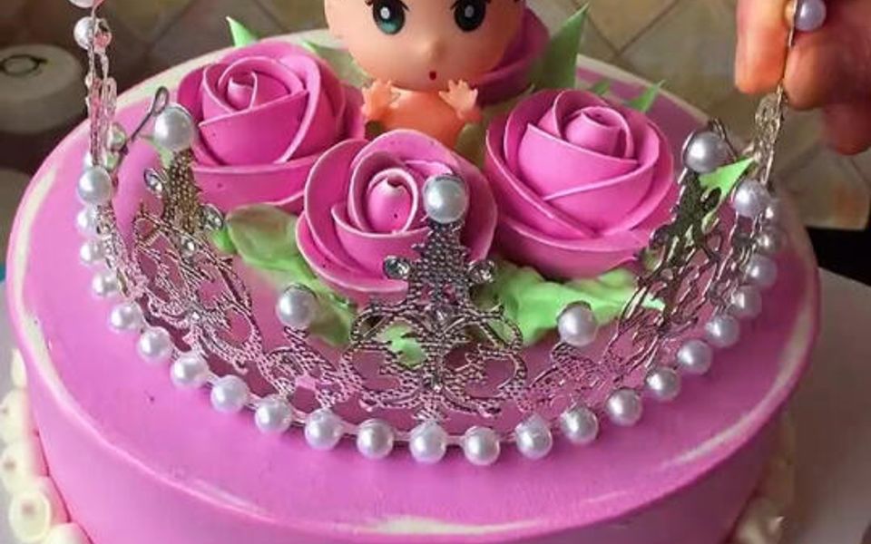 梦幻粉色蛋糕,给你不一样的惊喜