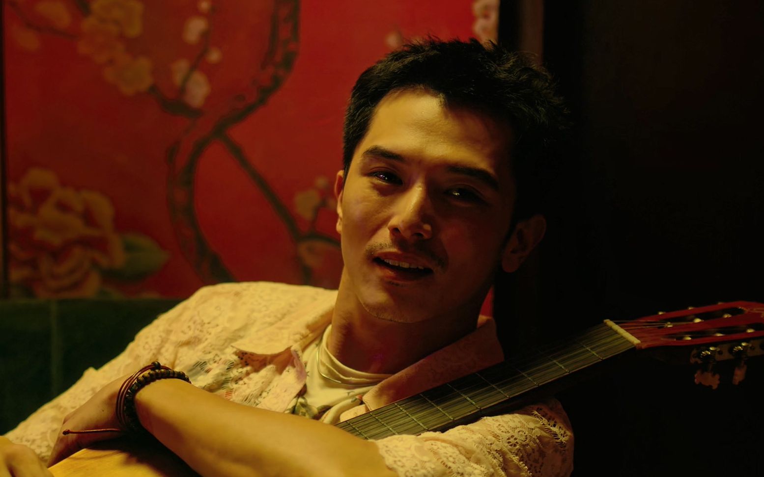 邱泽 谁先爱上他的_哔哩哔哩 (゜-゜)つロ 干杯~-bilibili