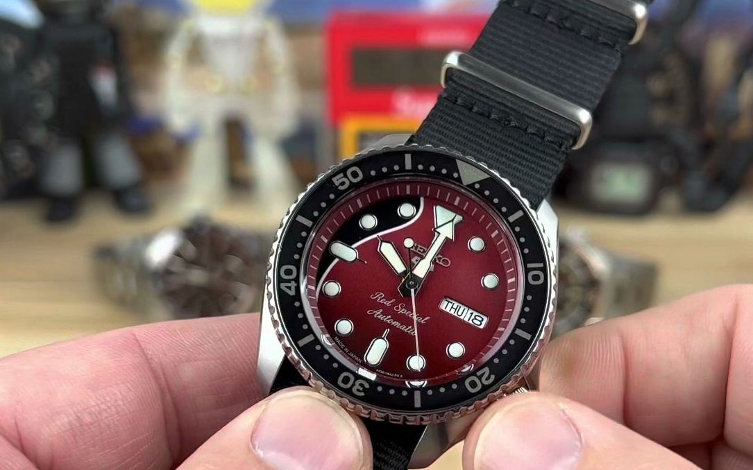 [图]精工Seiko SRPE83 Brian May Red Special皇后乐队布莱恩梅联名限量款 [@Random Rob]