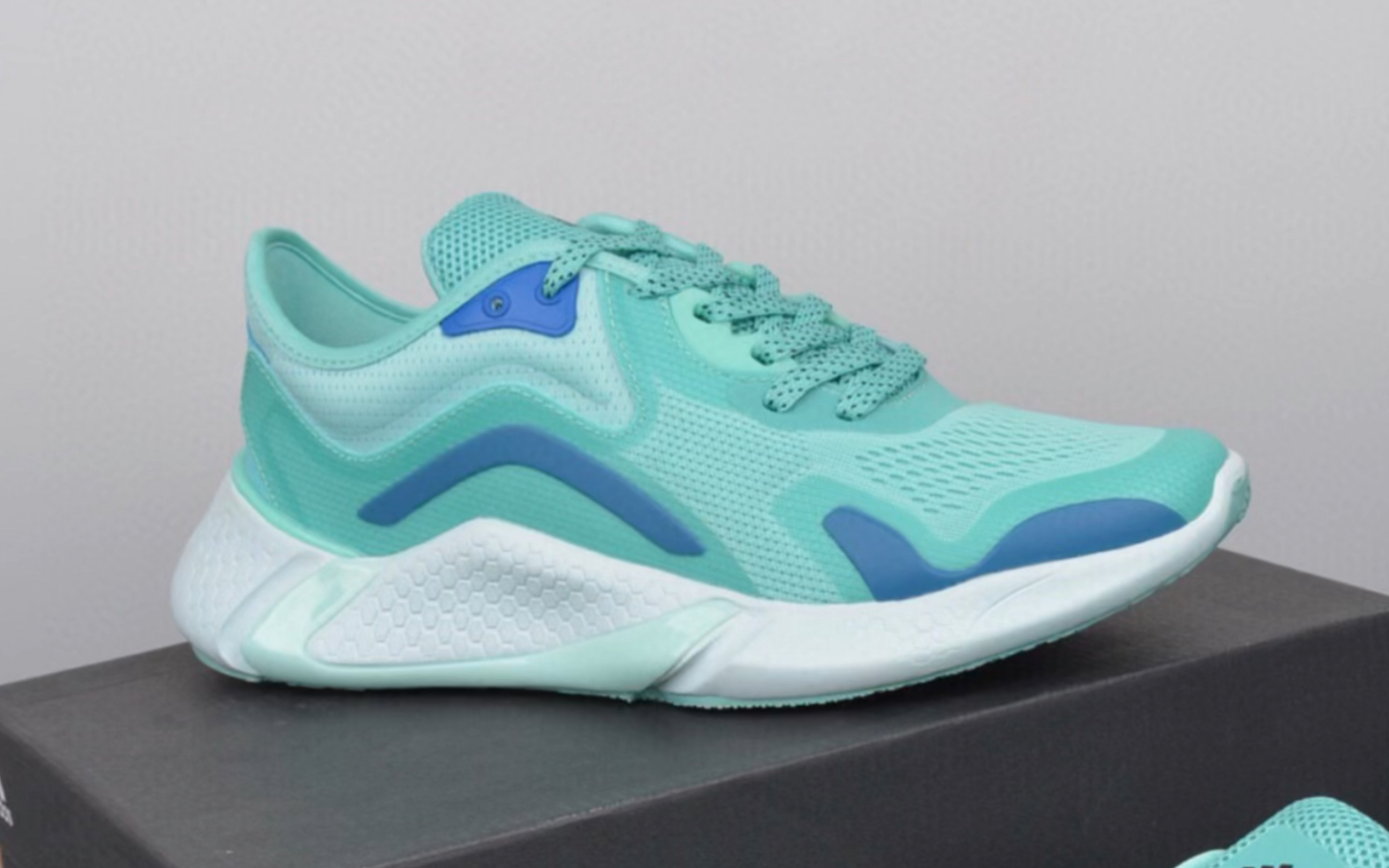 阿迪达斯 alphabounce instinct m 阿尔法十贾卡鞋面训练跑步鞋