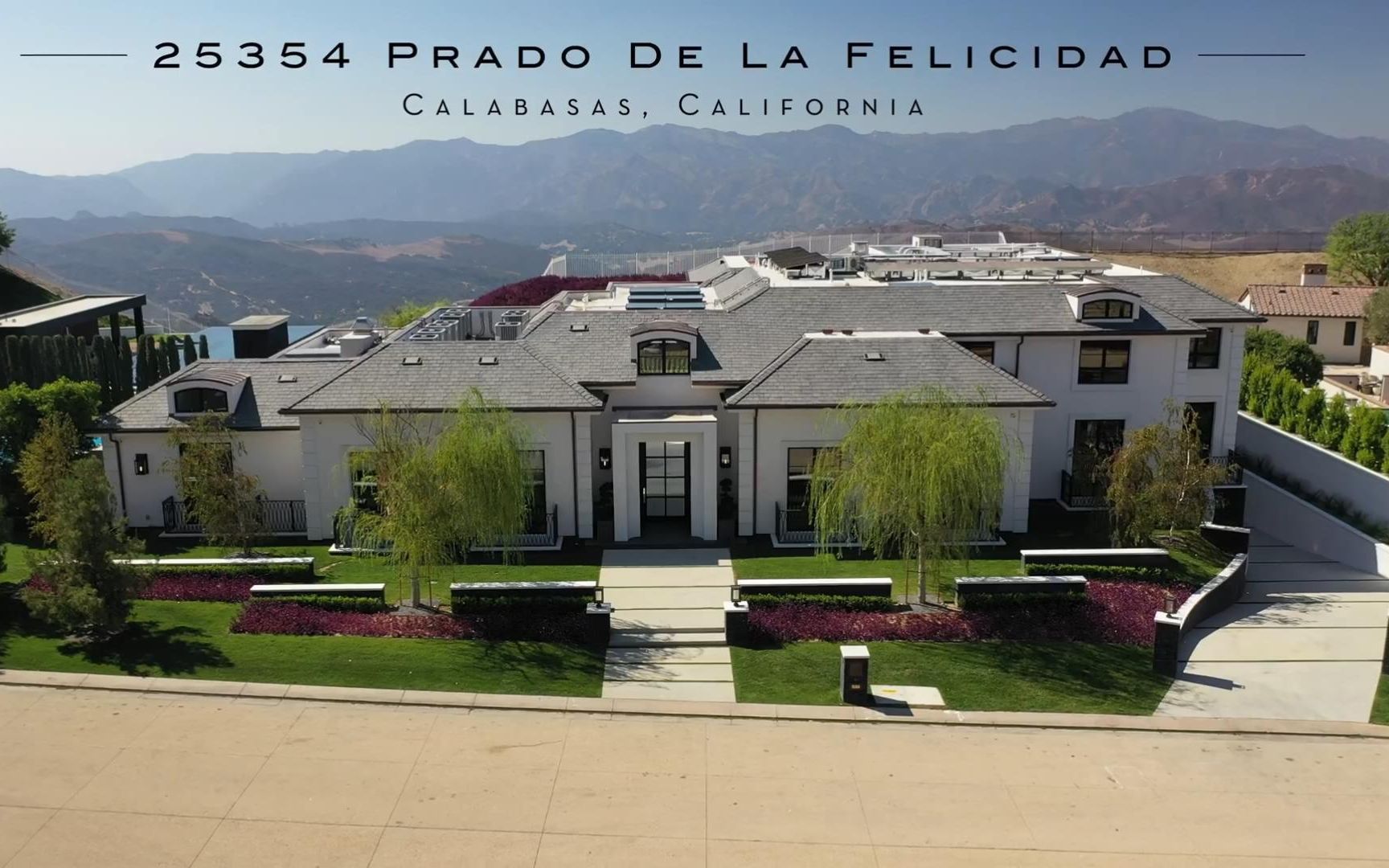 位于加州calabasas的一座令人注目的现代半山豪宅|25354 prado de la