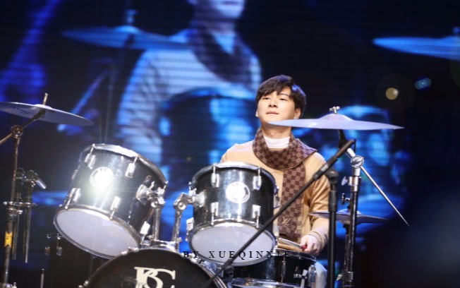 【krist/王慧侦】慧侦击得不是鼓是我的心(krist打架子鼓)