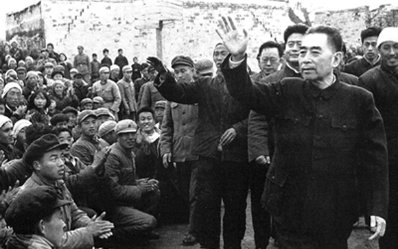 邢台人民回忆1966年周恩来在邢台地震灾区哔哩哔哩bilibili