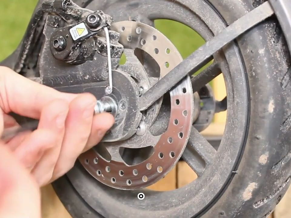 小米/九号滑板车后轮更换——中文字幕