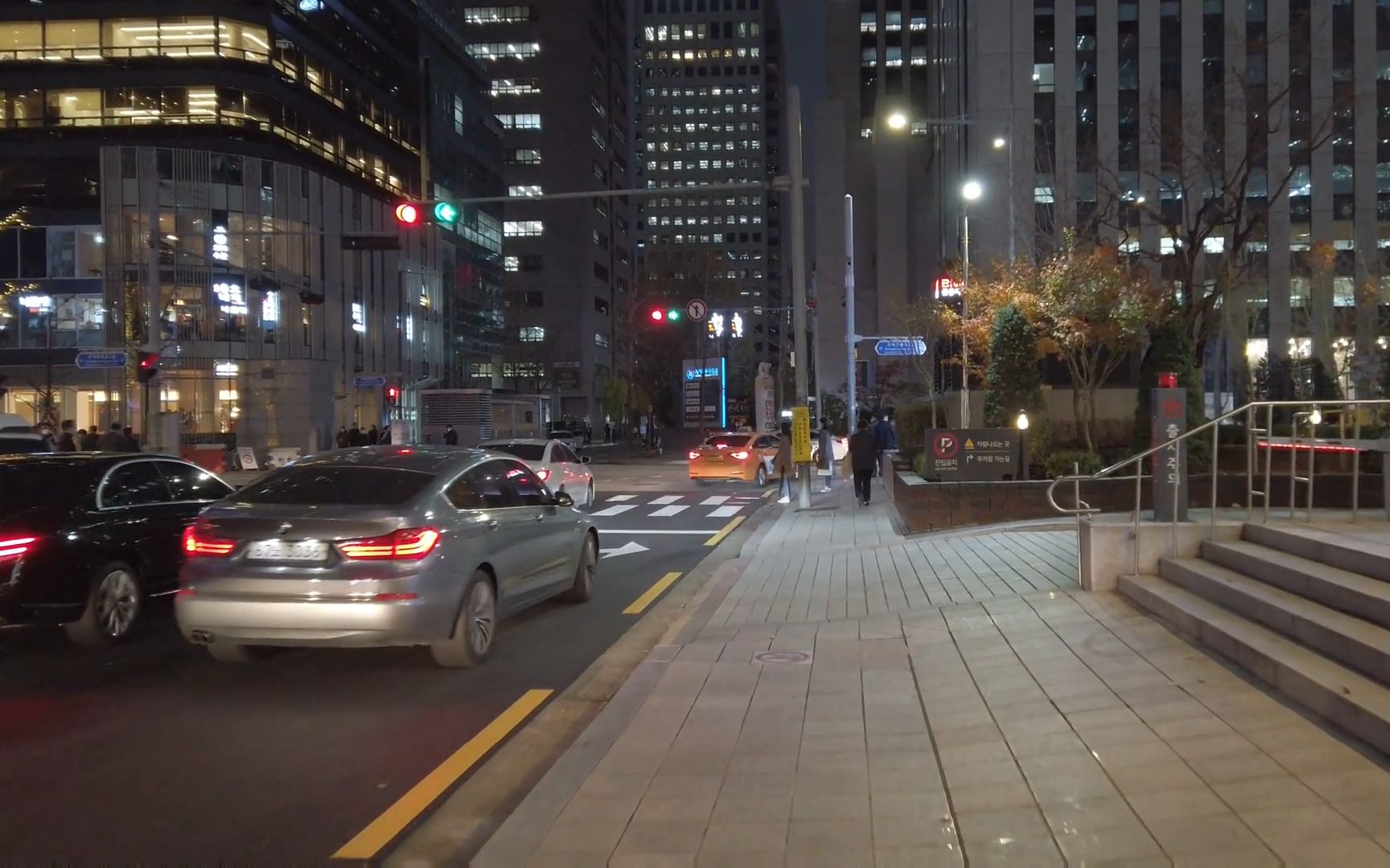 首尔城市汝矣岛cbd区街道散步 摩天大楼夜景灯光