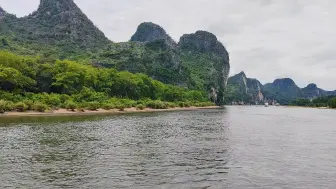 Скачать видео: 自驾游中国：广西桂林漓江游。