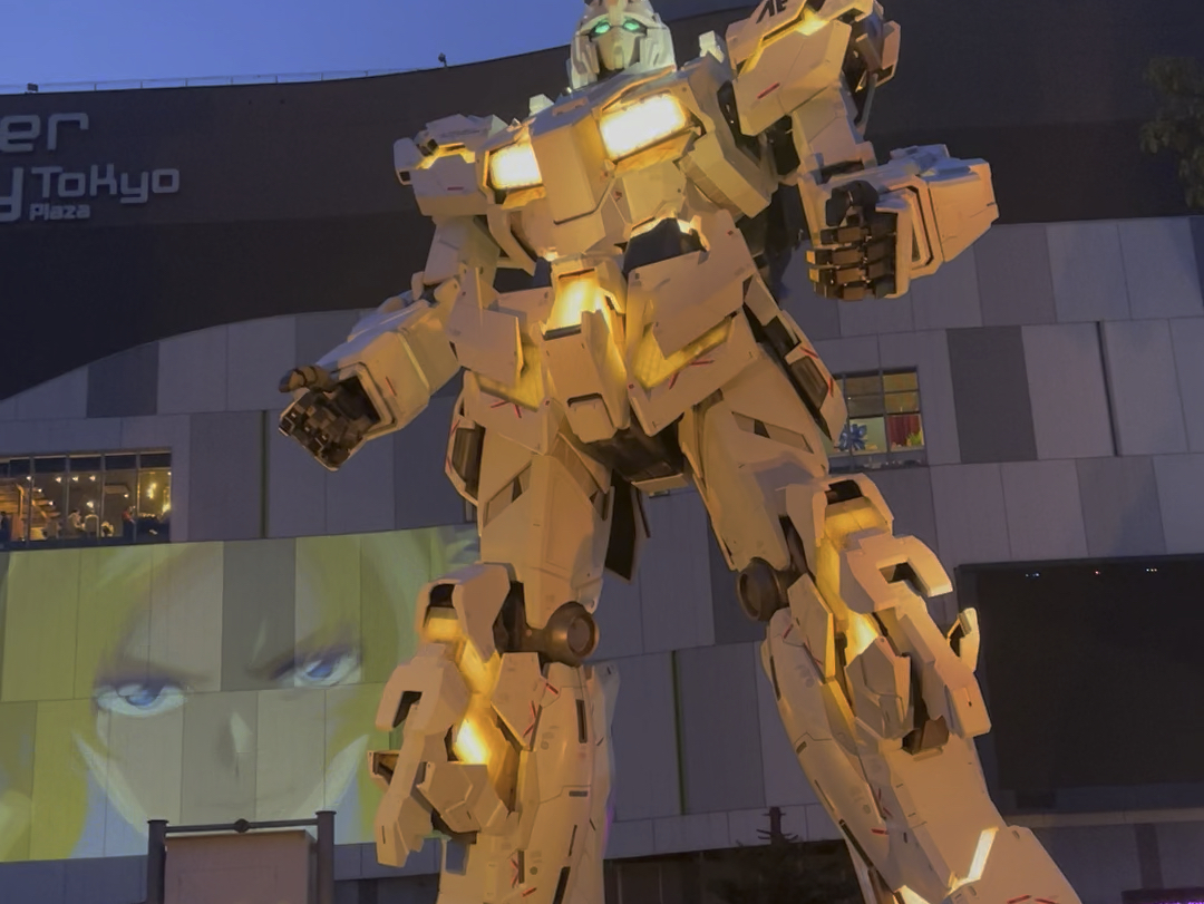 日本台场独角兽高达 freedom 超燃灯光表演!