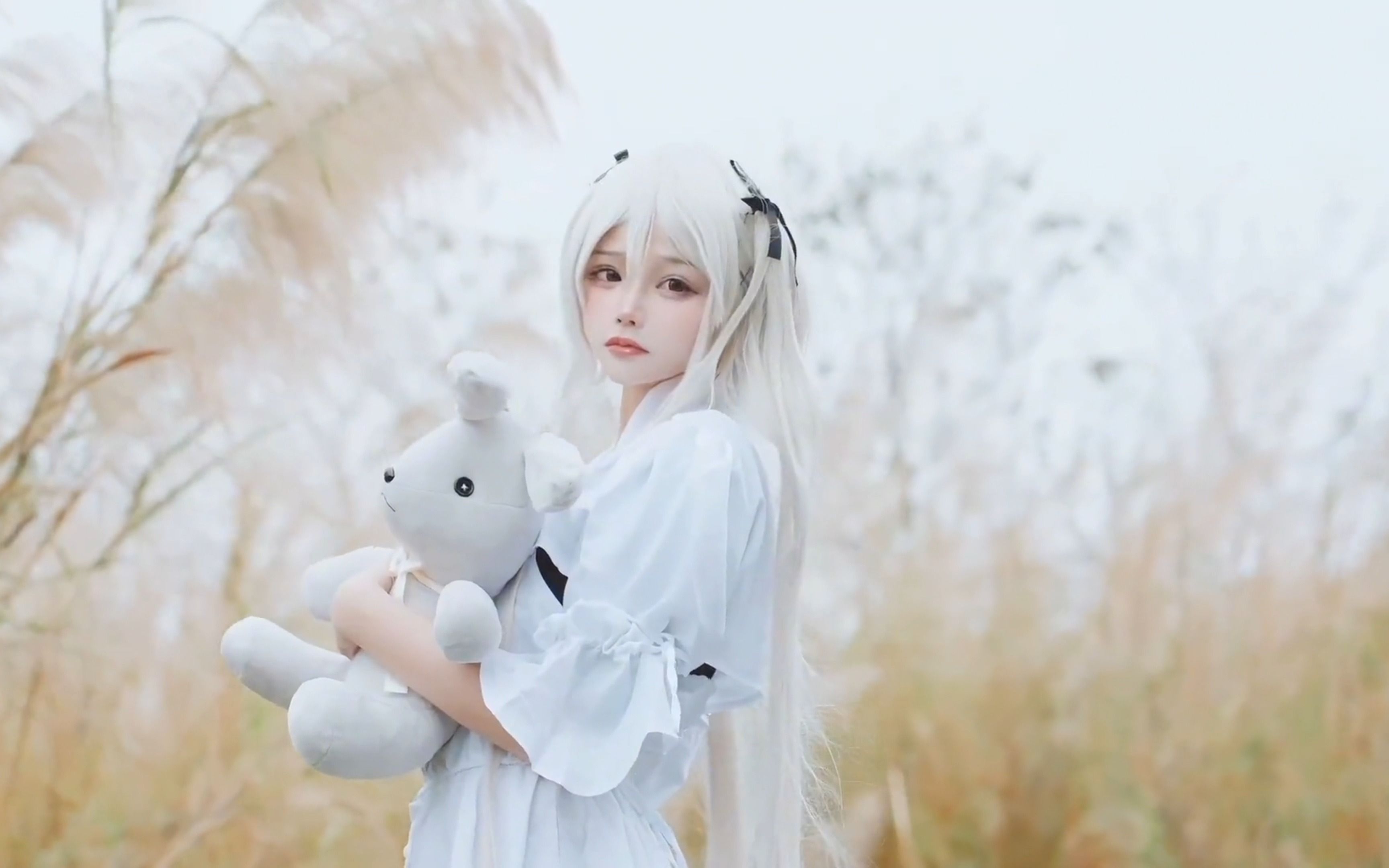 悠远的天空在苍穹的尽头