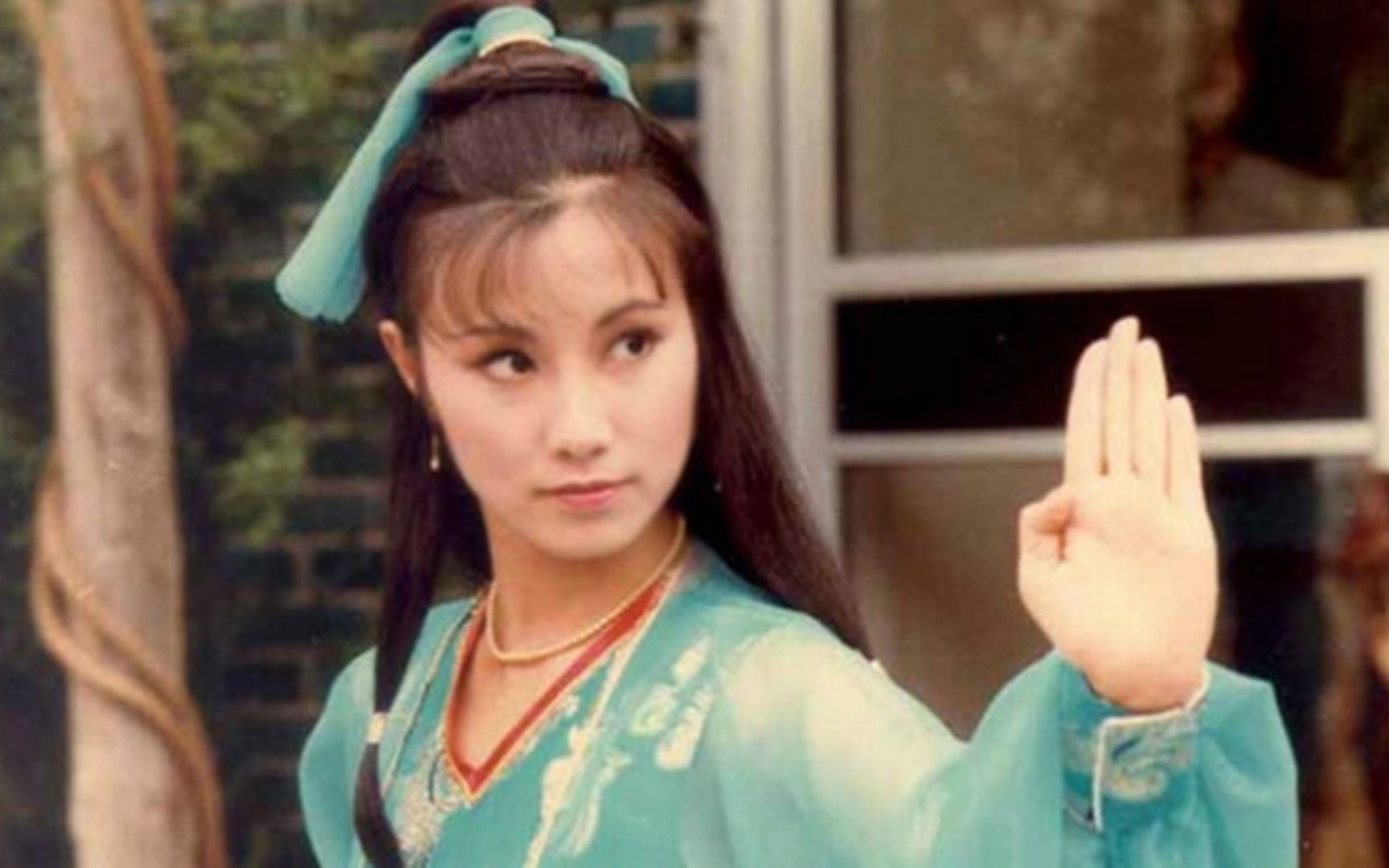 汪明荃tvb第一代花旦做事一向认真而严谨永远的阿姐