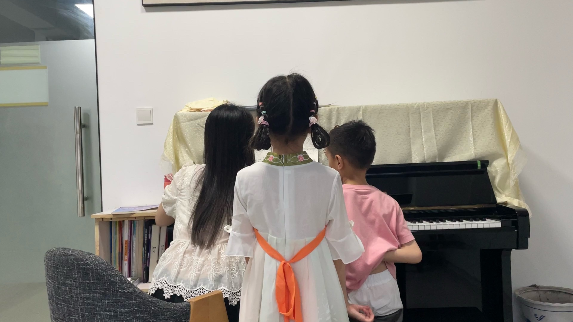 b小调:自然小调 和声小调 旋律小调