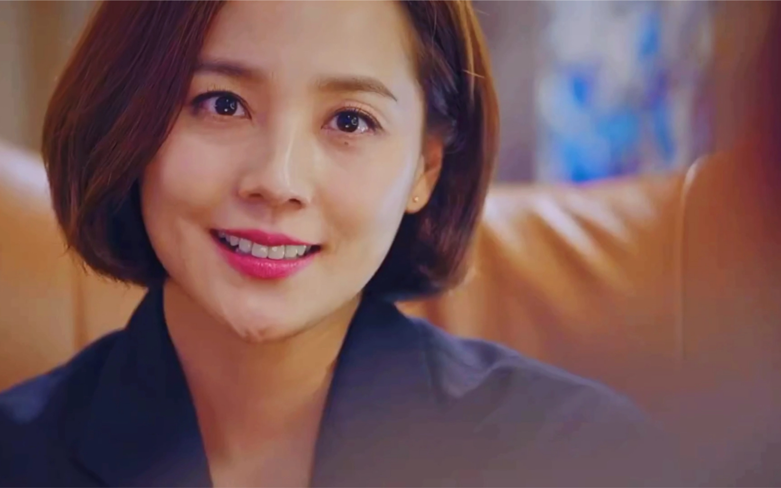 顶楼吴允熙态度坚决就是不把房子转卖给周丹泰