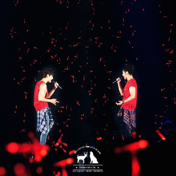 东方神起】LIVE TOUR 2015 WITH 蓝光中字_哔哩哔哩_bilibili